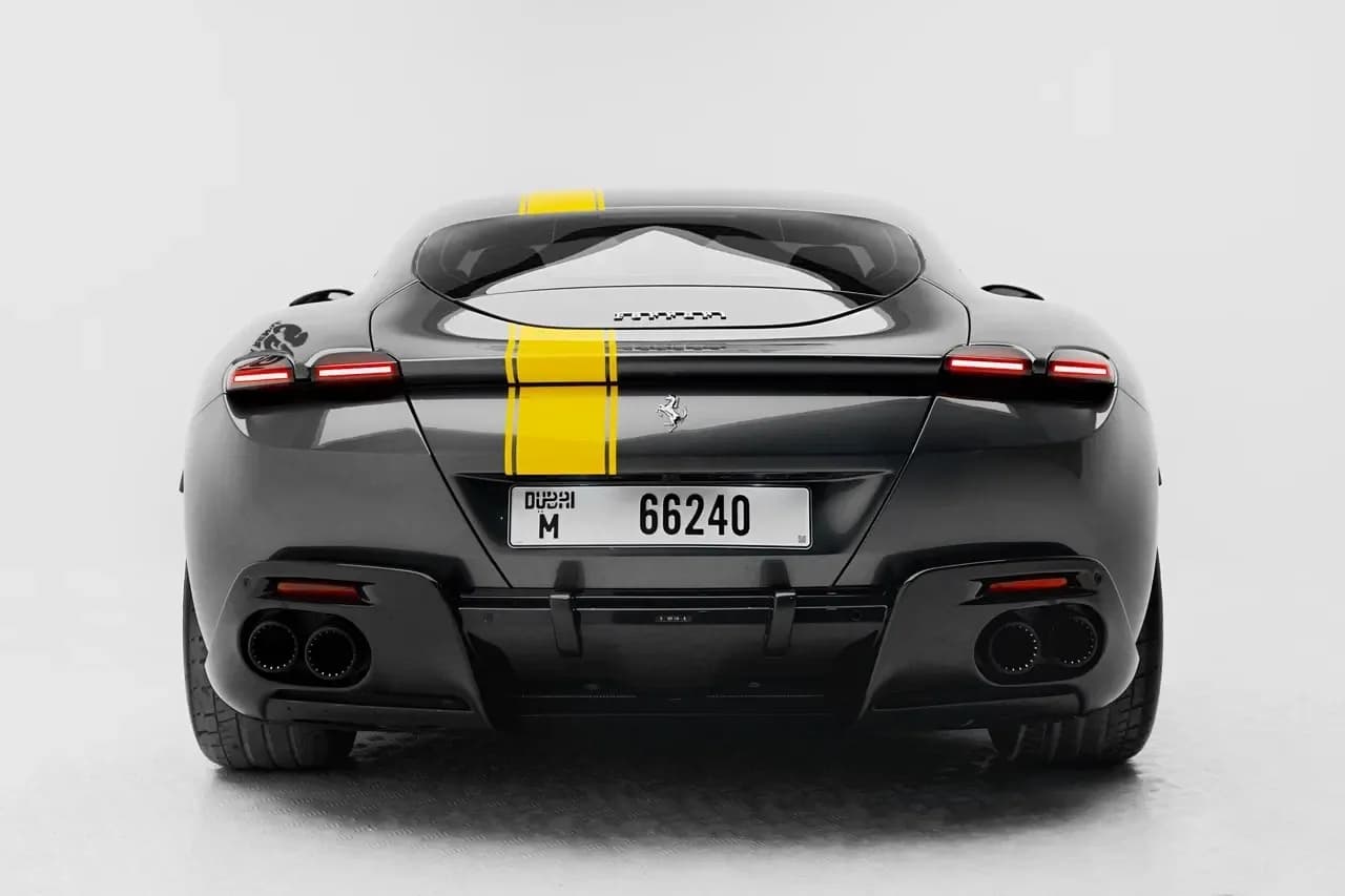 Ferrari Ferrari Roma - Sports rental car (2022) - image 4
