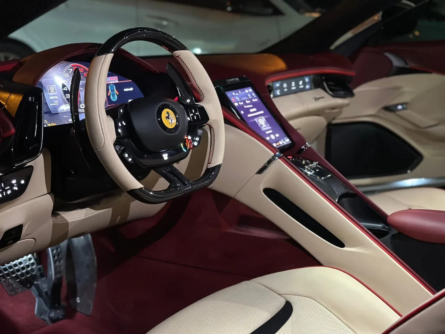 Ferrari Ferrari Roma - Sports rental car (2023) - image 7