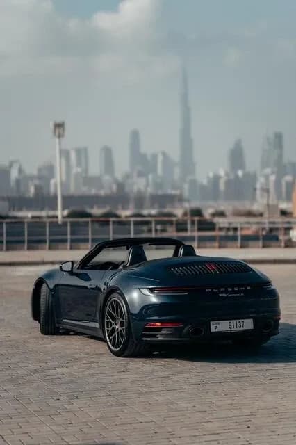 Porsche Porsche 911 Carrera 4S Spyder - Sports rental car (2023) - image 6