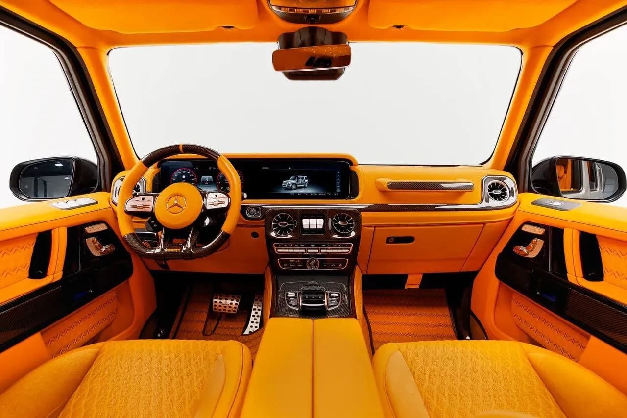 Brabus Mercedes Benz AMG G63 Brabus 900 Rocket Edition Guryin - Luxury rental car (2022) - image 11