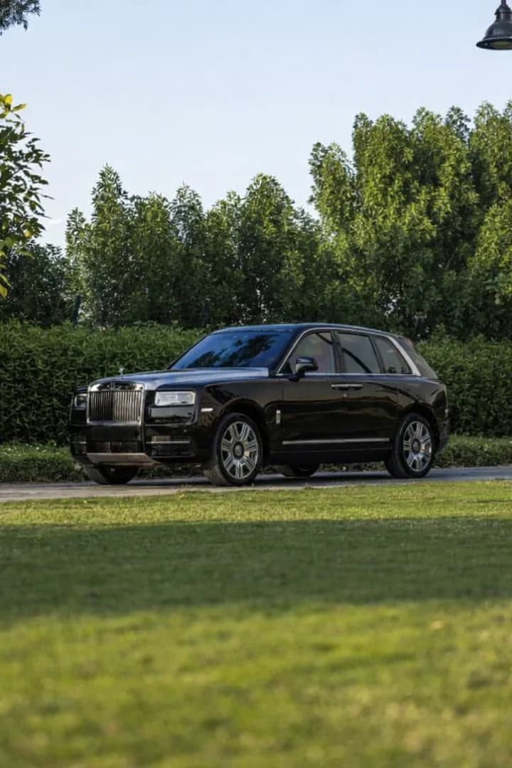 Rolls-Royce Rolls-Royce Rolls Royce Cullinan Black Badge