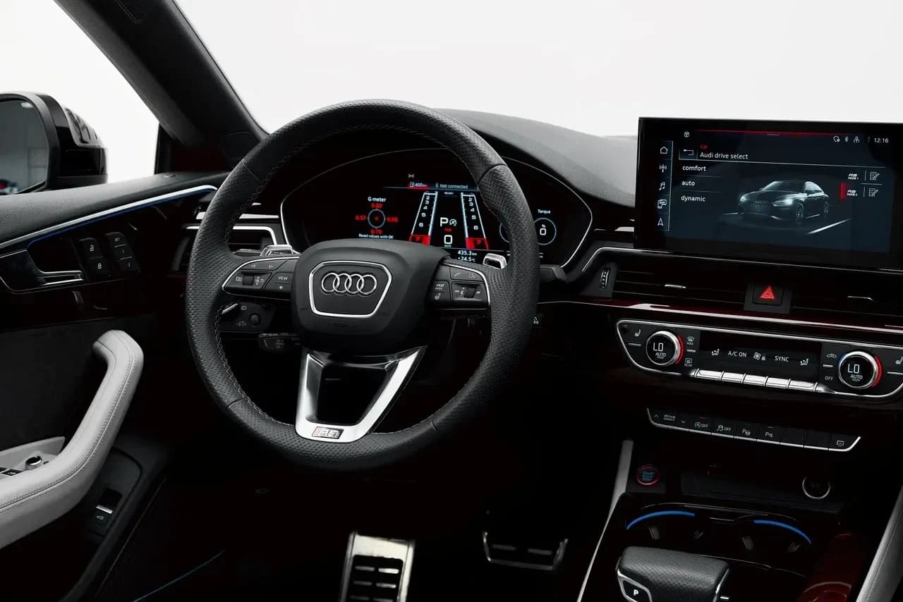 Audi Audi Rs 5 - Luxury rental car (2022) - image 4